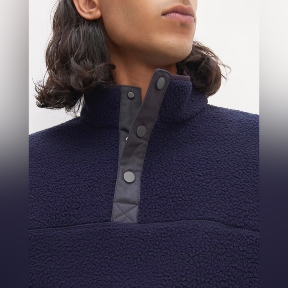 NWT Everlane The Renew Fleece Pullover - Picture 3 of 12